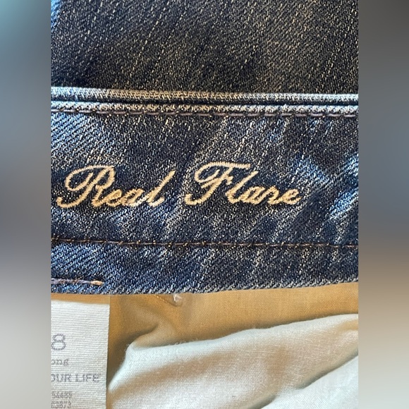 - American Eagle Outfitters “real flare” Medium Wash Blue Size 8 Long - Picture 7 of 10